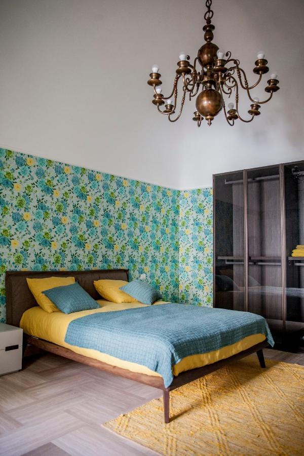 Kasa Lupus B&B Лучера Екстериор снимка